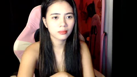 Snapshot of pinay_sharmelyn chatting on August 3, 2026, 10:32 am sharmelynbebe online show from August 3, 2026, 10:32 am