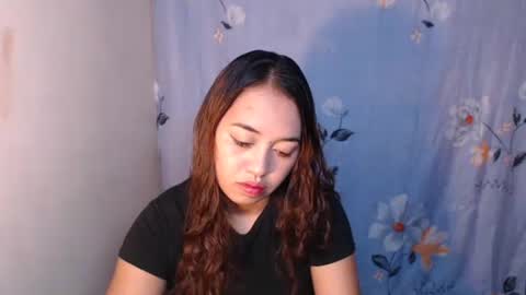 pinay_singlemomxs online show from November 19, 2025, 4:34 am
