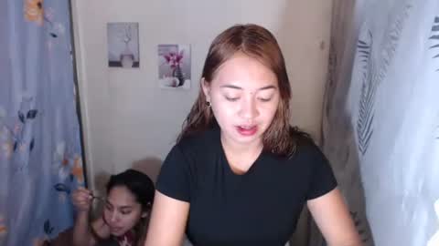 pinay_singlemomxs online show from December 15, 2025, 4:28 am