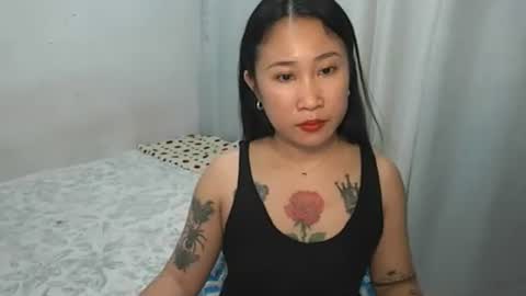 yumie  online show from March 27, 2026, 8:26 am