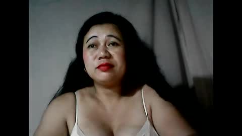 pinaymama12345 online show from December 29, 2024, 10:47 pm