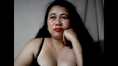 pinaymama12345 online show from February 26, 2025, 11:48 pm