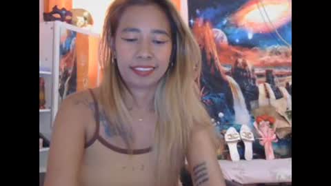 pinaymorena_renelda online show from April 14, 2026, 7:03 am
