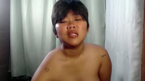 Lyn the Lesbian online show from June 9, 2026, 10:43 pm