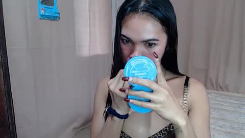 Snapshot of pinaysweatwetlover69 chatting on February 4, 2025, 12:08 am celistina Crwford online show from February 4, 2025, 12:08 am