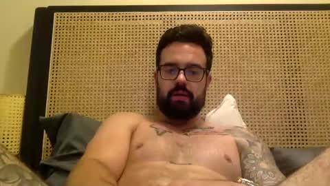 pineappleicecock online show from September 20, 2025, 3:40 am