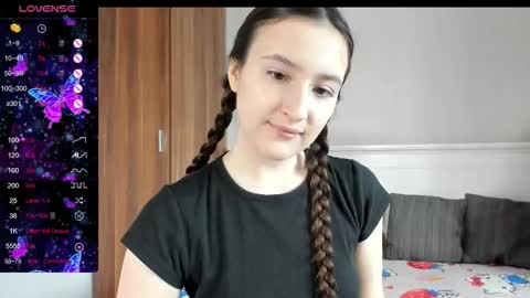 pingviluly online show from September 29, 2025, 6:29 am