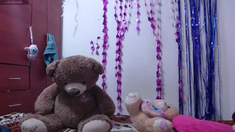 pink_love_25 online show from March 31, 2026, 4:02 am