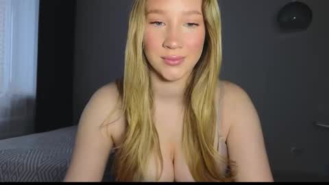   online show from October 9, 2025, 2:53 am