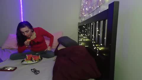 pink_tv online show from January 13, 2026, 2:39 am