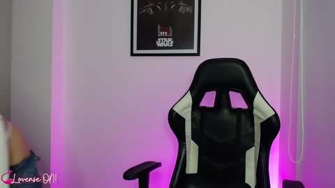 Emily online show from December 17, 2024, 10:11 pm