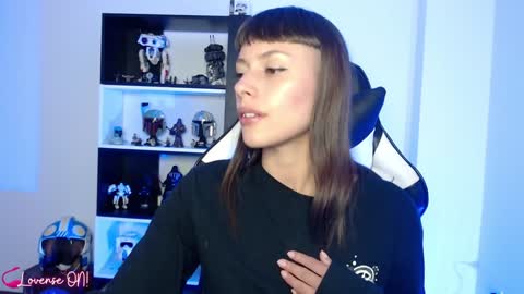 Emily online show from February 2, 2025, 11:32 pm