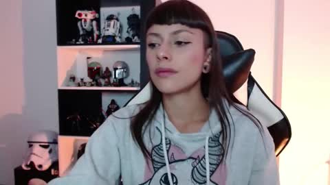 Emily online show from September 8, 2025, 9:58 pm