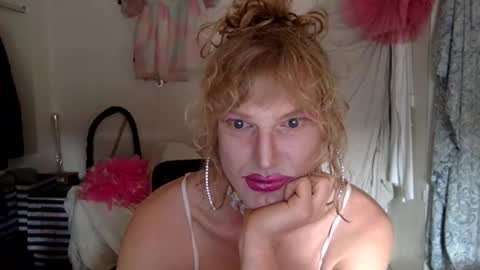 pinkfag online show from February 7, 2025, 1:11 pm