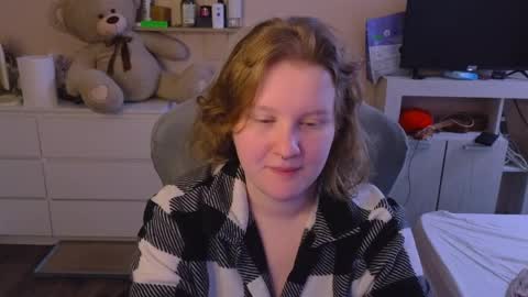 pinkiep1e online show from April 7, 2026, 2:56 am