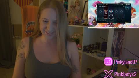 Snapshot of pinkladyx2 chatting on April 24, 2026, 9:50 pm pinkladyx2 online show from April 24, 2026, 9:50 pm