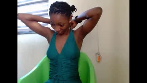 pinknjuicyx online show from December 6, 2024, 7:10 am