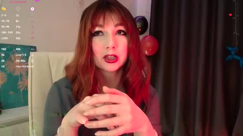 Perlita online show from November 10, 2025, 5:17 am