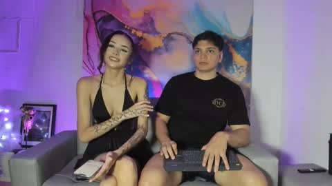 pinksmile_1 online show from January 11, 2026, 1:10 am