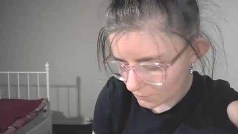 pinkwife97 online show from September 27, 2025, 6:57 pm