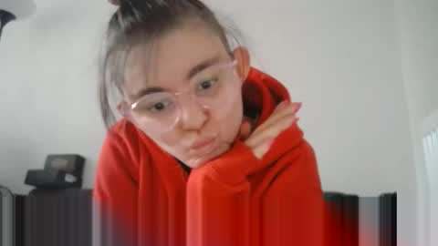 pinkwife97 online show from October 2, 2025, 3:30 pm