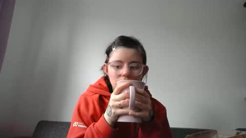 pinkwife97 online show from October 7, 2025, 2:03 pm