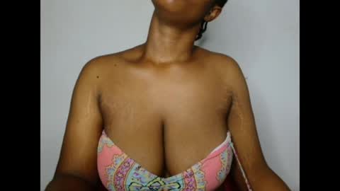 pinkxsugar online show from May 15, 2026, 11:01 pm