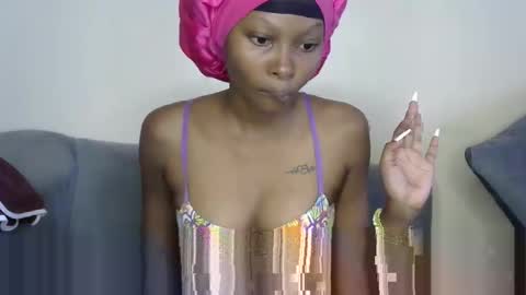 pinky_lov online show from February 7, 2026, 9:46 am