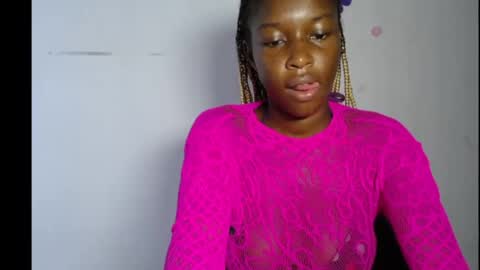 pinkykiki_247 online show from January 15, 2026, 2:16 am