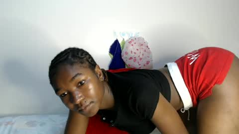 Snapshot of pinnacle_ chatting on June 16, 2026, 7:27 pm zenah online show from June 16, 2026, 7:27 pm