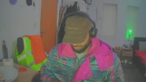 Snapshot of pinocicock chatting on December 4, 2024, 7:39 am Yash online show from December 4, 2024, 7:39 am