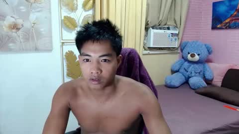 Snapshot of pinoy_brix chatting on May 29, 2026, 11:41 am pinoy_brix online show from May 29, 2026, 11:41 am