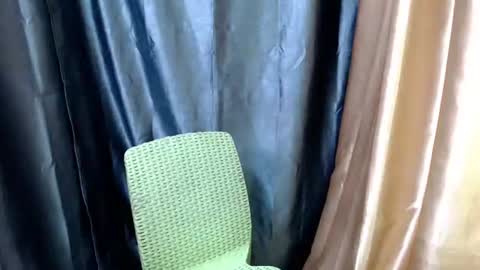 Snapshot of pinoy_fuckboy69 chatting on April 23, 2026, 5:37 pm pinoy_fuckboy69 online show from April 23, 2026, 5:37 pm