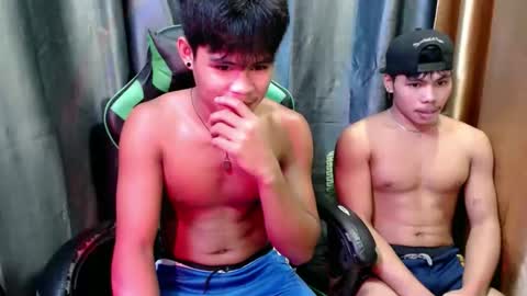 Snapshot of pinoy_fuckboy69 chatting on April 28, 2026, 2:22 pm pinoy_fuckboy69 online show from April 28, 2026, 2:22 pm
