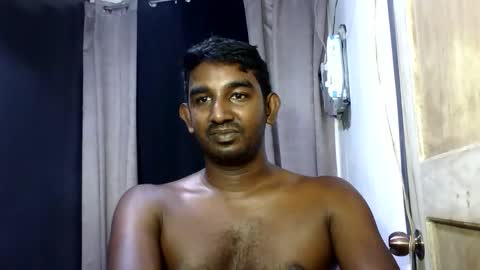 rayvienn online show from April 24, 2026, 12:46 am