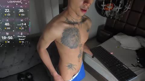 piperrcry online show from October 18, 2025, 4:04 am