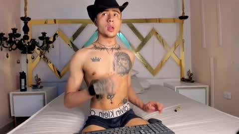 piperrcry online show from October 22, 2025, 4:57 am