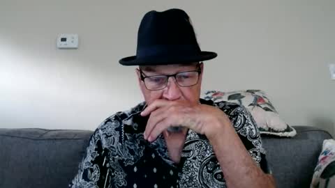 Snapshot of pipewizard chatting on June 21, 2026, 10:45 pm pipewizard online show from June 21, 2026, 10:45 pm