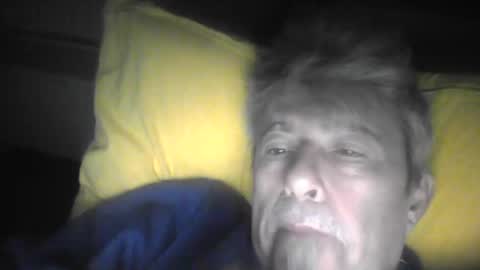 Snapshot of pipi2704 chatting on December 25, 2024, 1:31 am pipi2704 online show from December 25, 2024, 1:31 am