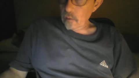 Snapshot of pipi2704 chatting on January 18, 2025, 4:53 pm pipi2704 online show from January 18, 2025, 4:53 pm