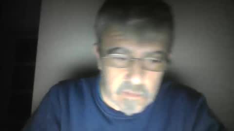 Snapshot of pipi2704 chatting on January 26, 2025, 3:27 am pipi2704 online show from January 26, 2025, 3:27 am