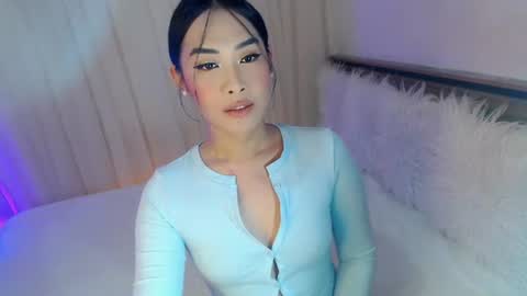 Ari online show from October 20, 2025, 7:20 am