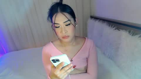 Ari online show from October 24, 2025, 5:04 am