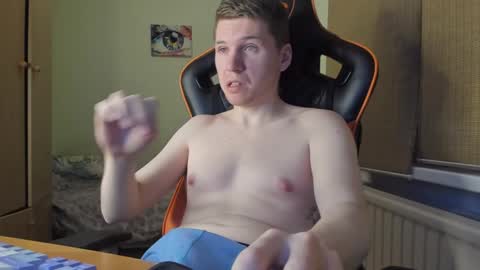 Pierre online show from December 8, 2024, 2:41 pm