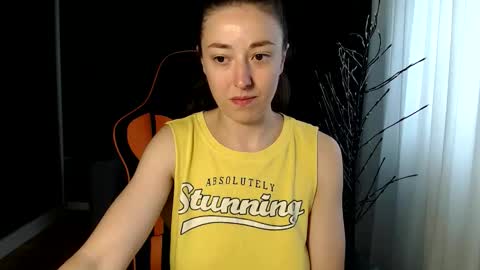 piscesgirl06 online show from October 13, 2025, 4:56 am