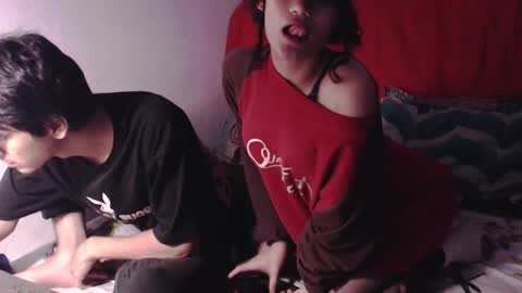 PiscisDreams online show from December 3, 2025, 5:48 am