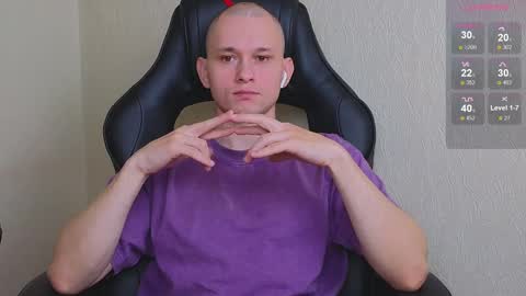 STRONGBEAUTY online show from December 16, 2024, 5:49 am