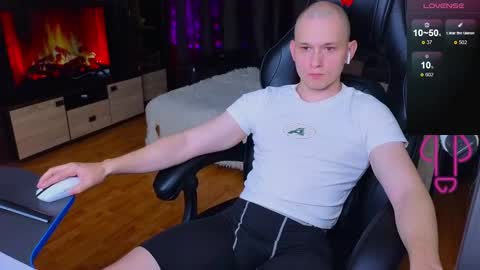 STRONGBEAUTY online show from January 3, 2025, 6:22 am