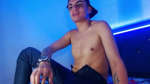 Snapshot of pitersonnt chatting on September 20, 2025, 2:56 am pitersonnt online show from September 20, 2025, 2:56 am