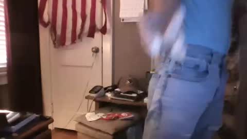 whom like be watching.i online show from January 18, 2026, 5:17 pm